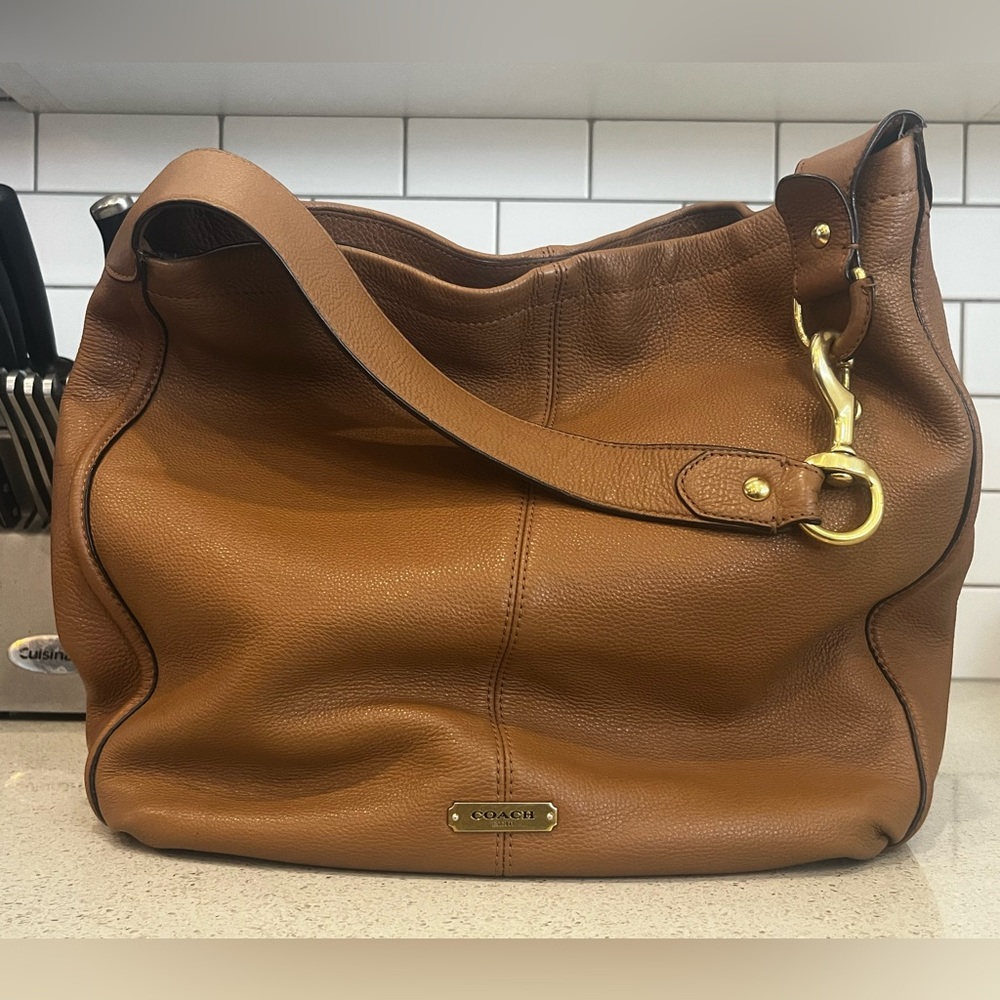 Coach Avery Shoulder Bag